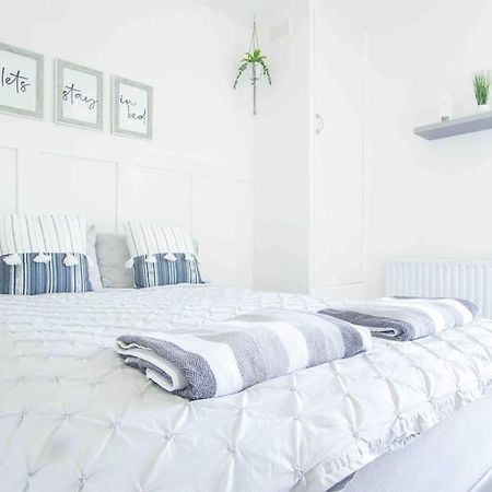 Beautiful 2 Bedroom House Close To The Seaside Клиторпс Экстерьер фото