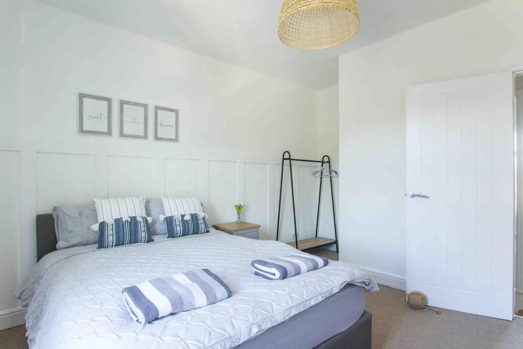 Beautiful 2 Bedroom House Close To The Seaside Клиторпс Экстерьер фото